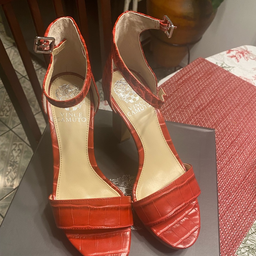 Red platforms by Vince Camuto , size 6 1/2
